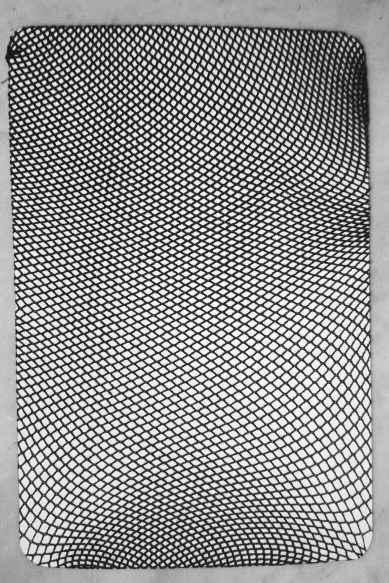 Erogance Strumpfhose Small Fishnet – Bild 2