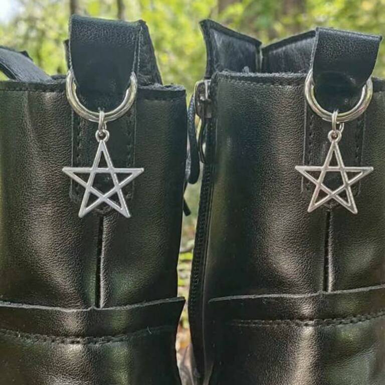 Mad Moonshine Schuhanhänger Gothic Pentagram