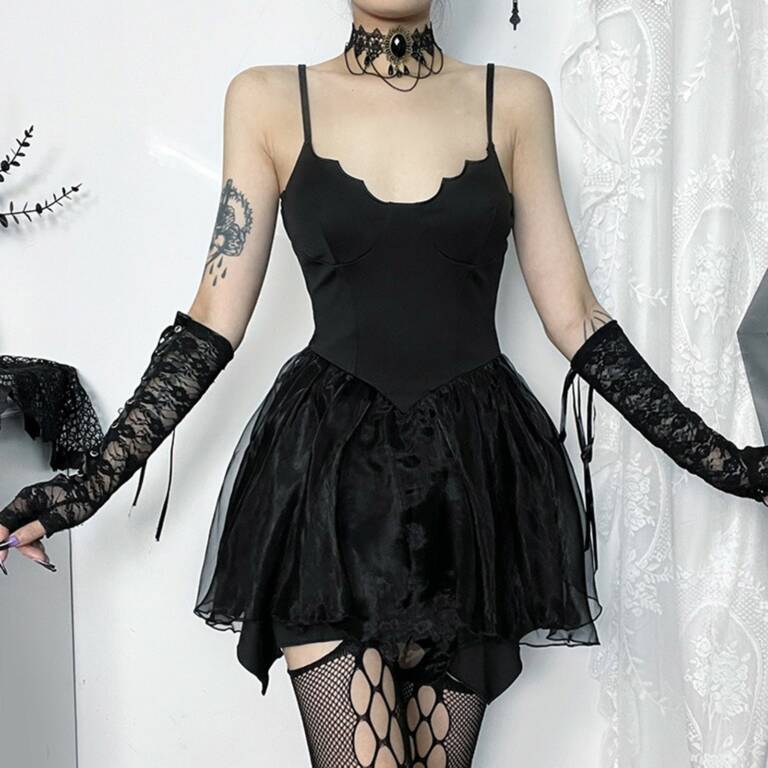 Moon Attic Kleid Bat Sign