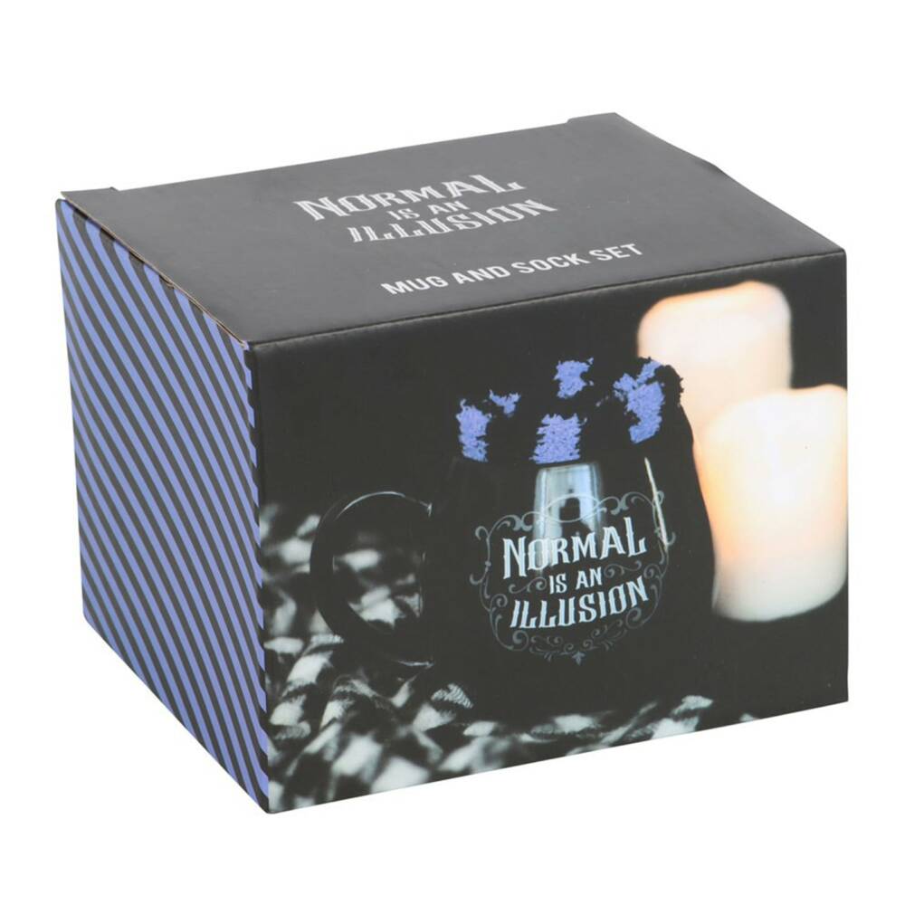Spirit of Equinox Geschenkset Tasse und Socken Normal is an Illusion – Bild 4