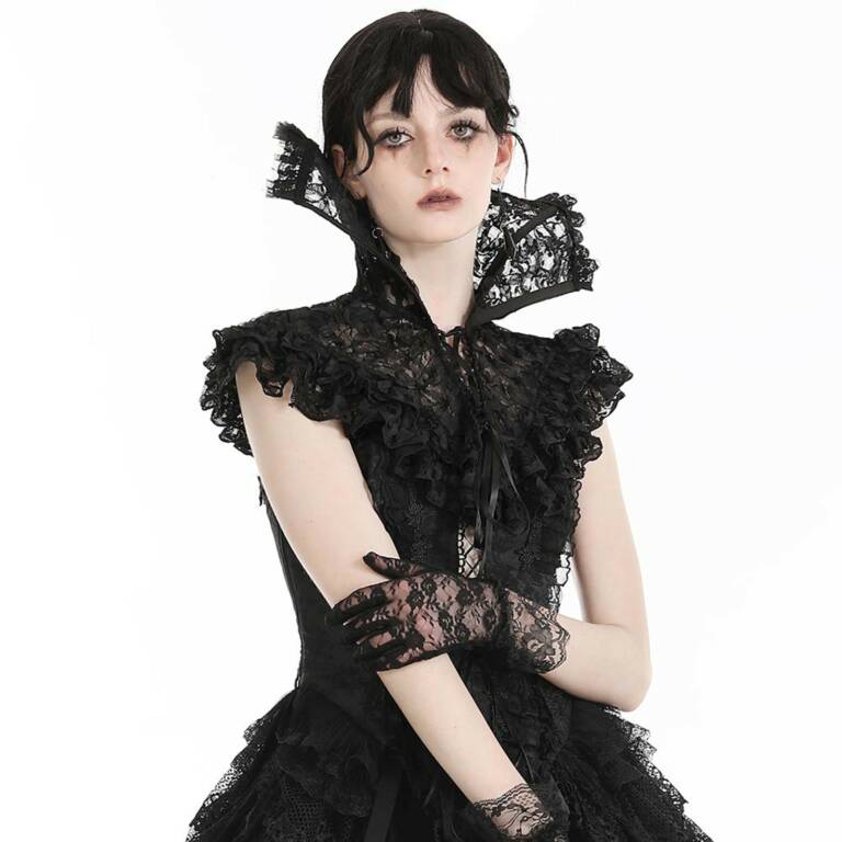 Dark In Love Collar Gothic Palace