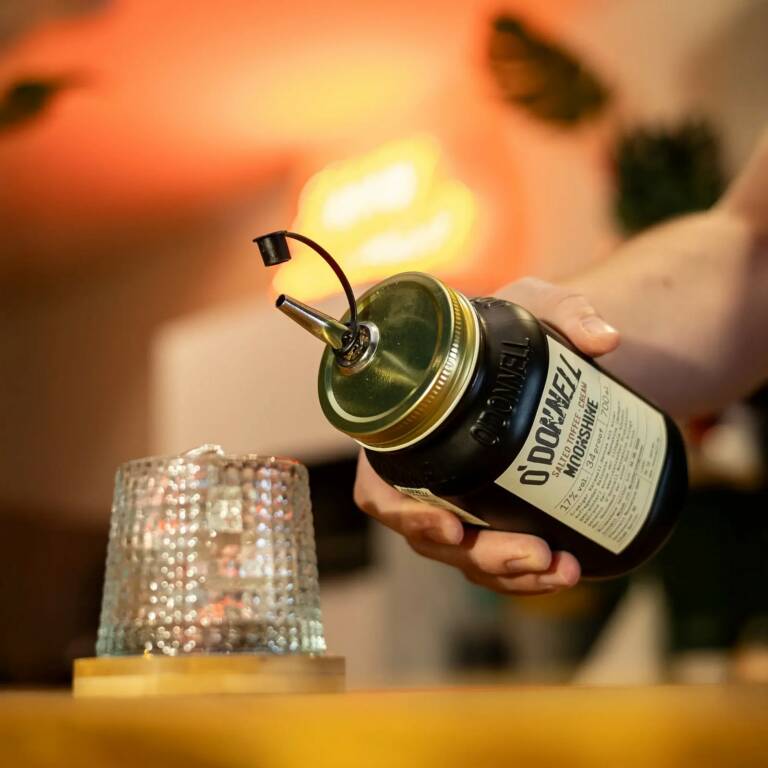 O'Donnell Moonshine Salted Toffee Cream liqueur 0.7 l, 17% vol. – Bild 2