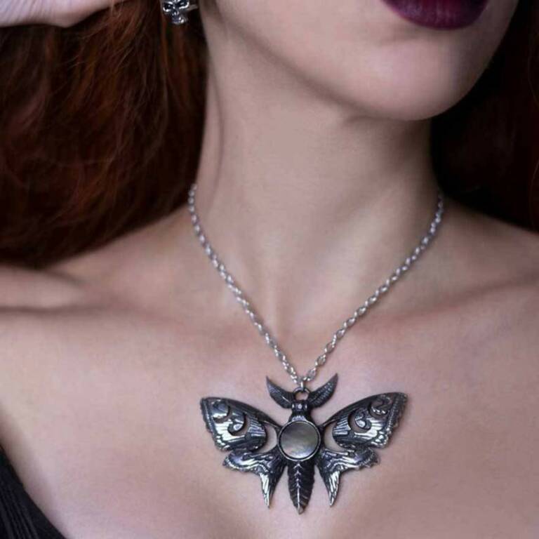 Alchemy Halskette Lunar Moth – Bild 2
