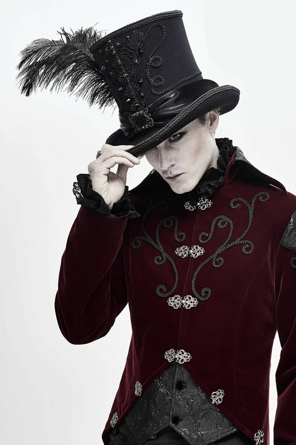 Devil Fashion Hut Versailles – Bild 2