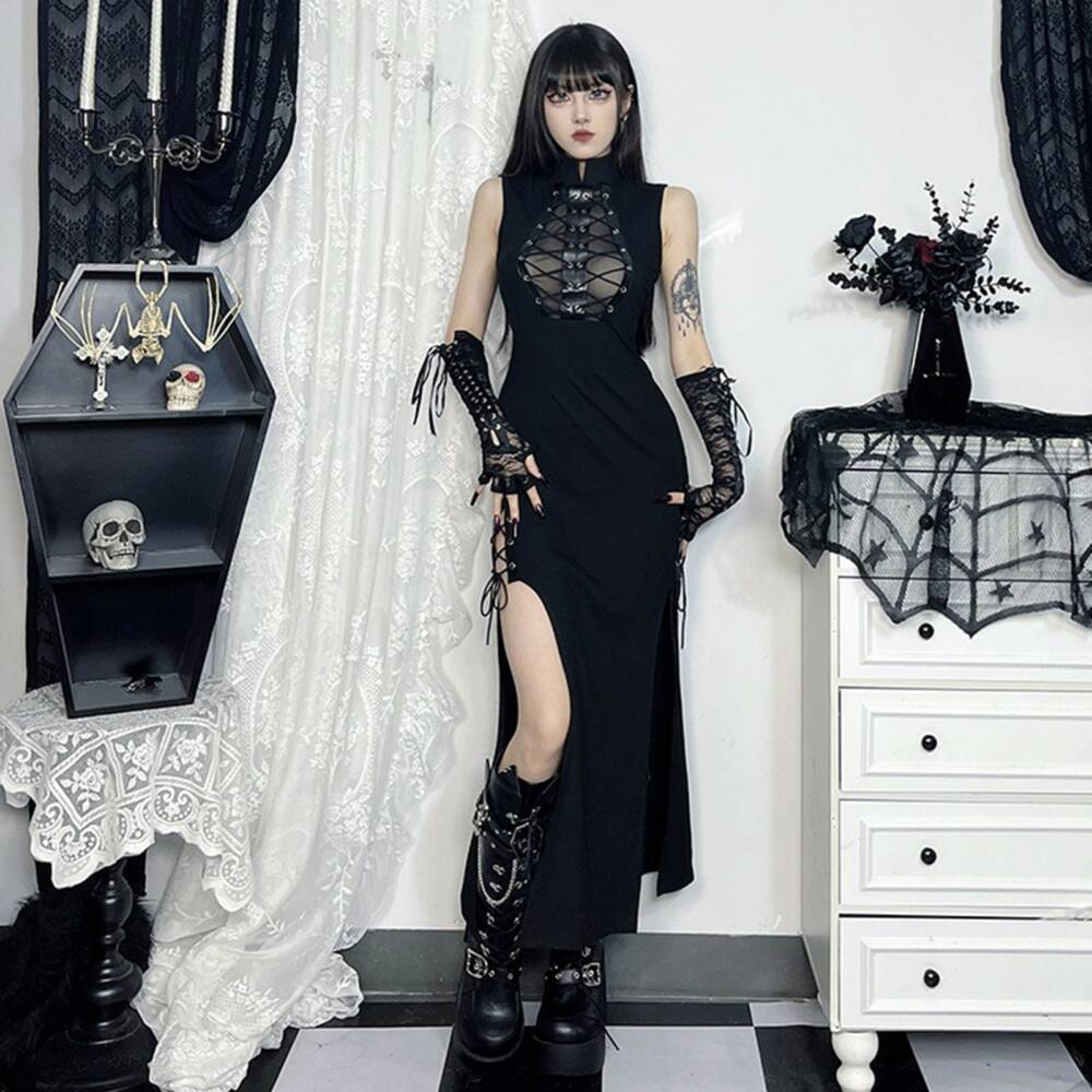 Moon Attic Kleid Ravens Embrace