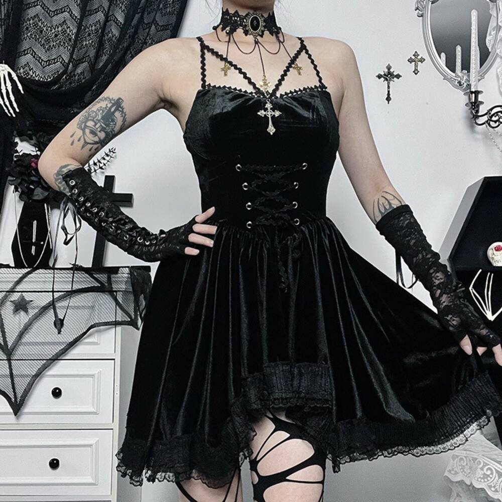 Moon Attic Kleid Icarus Thorne – Bild 2