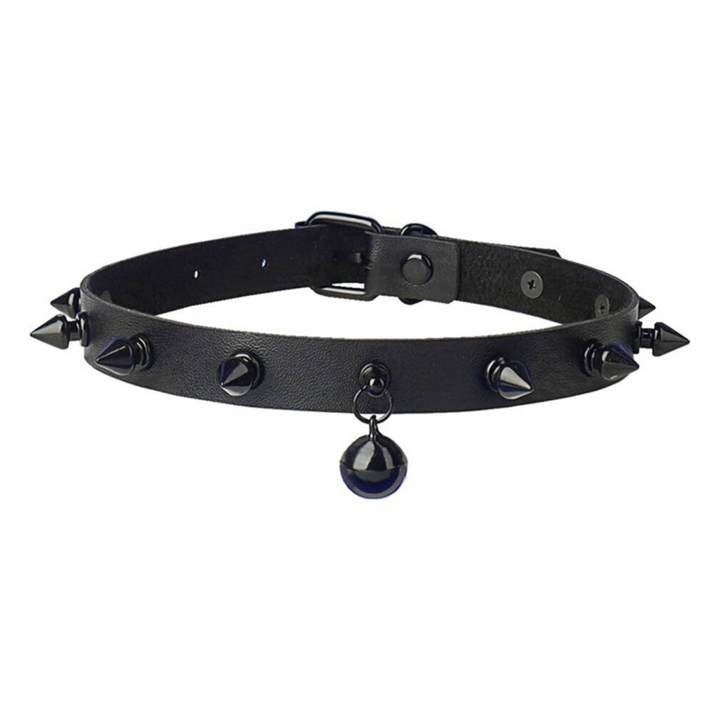 Moonattic Choker Pass By