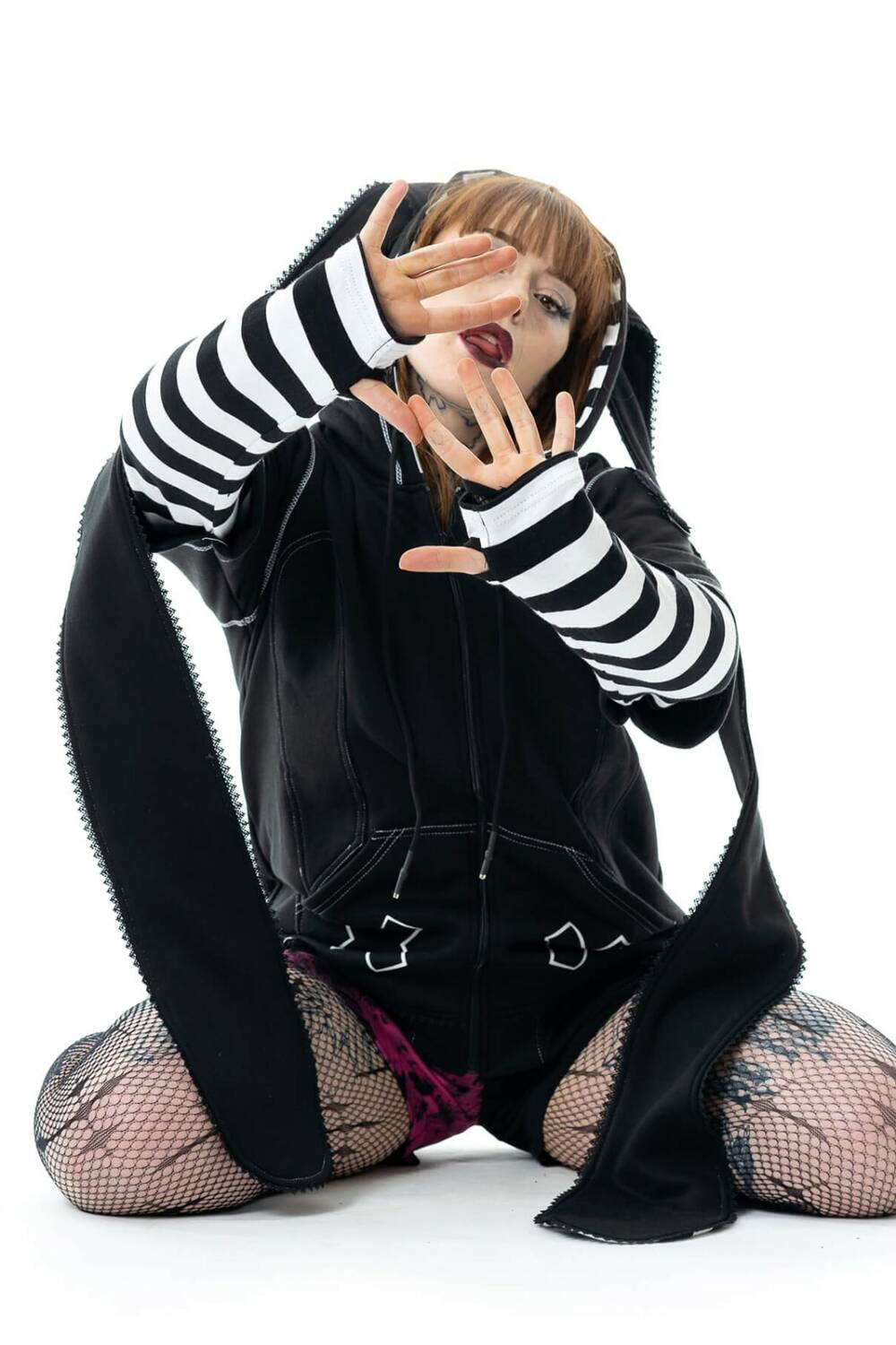 Cupcake Cult Kapuzenjacke Hypno Bunny – Bild 5