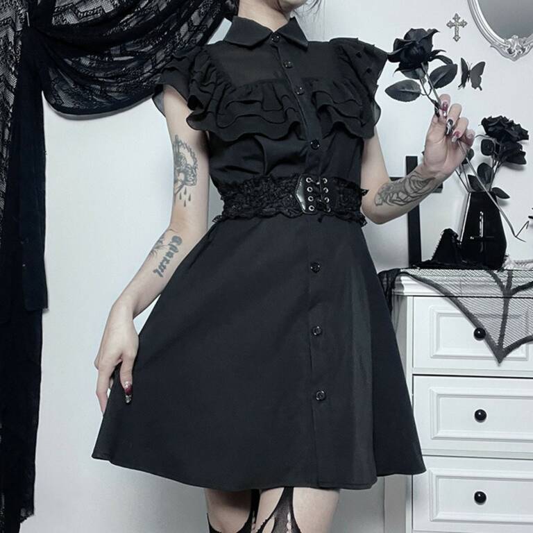 Moon Attic Kleid Mourning Lily – Bild 2
