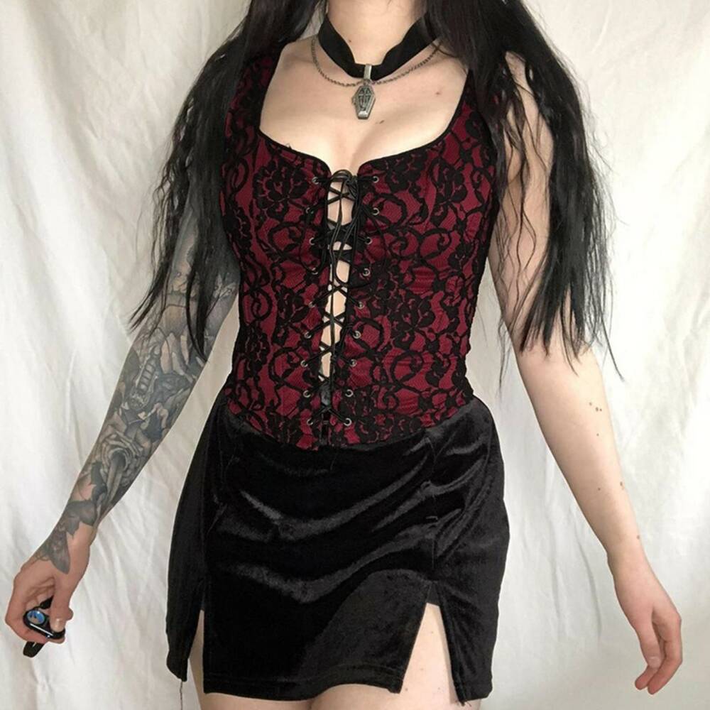 Moonattic Top Crimson Lace Corset – Bild 2