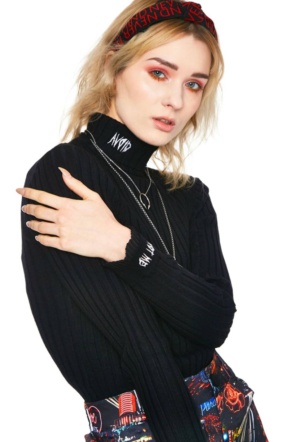 Jawbreaker Pullover Avoid Turtle