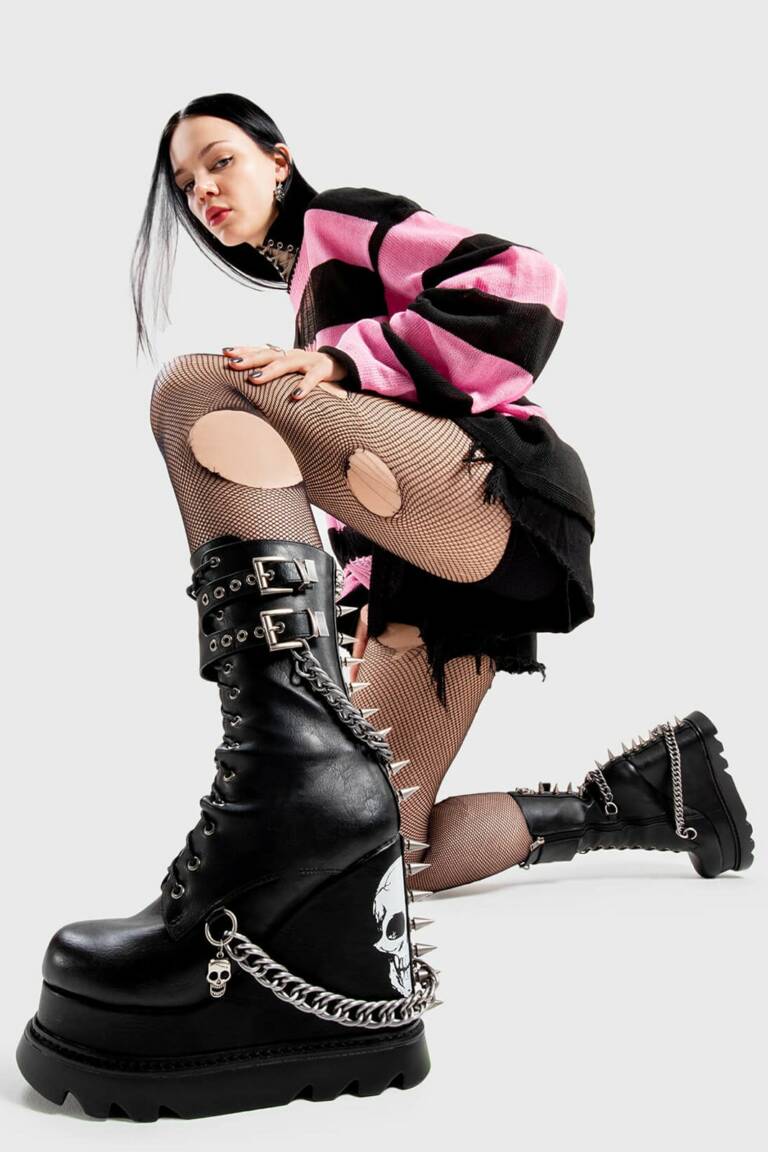 Lamoda Plateaustiefel Shes Dangerous – Bild 3