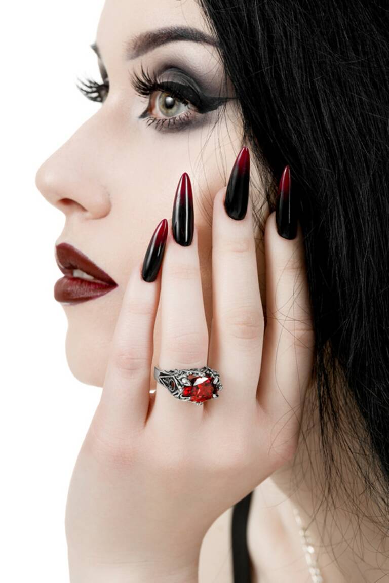 Restyle Ring False Idols – Bild 2