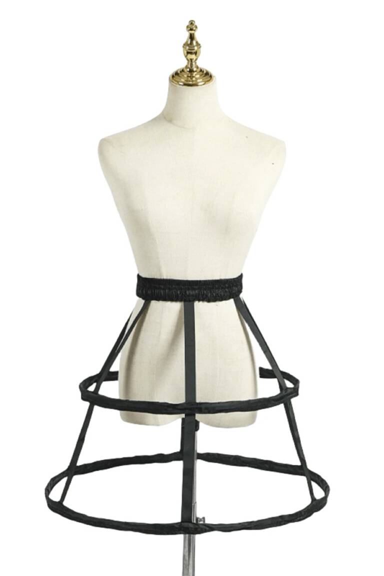 Mad Moonshine crinoline dual ring