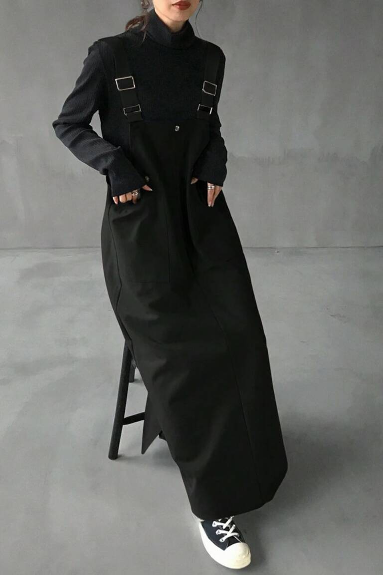 Mad Moonshine Kleid Noir Utility Pinafore – Bild 2