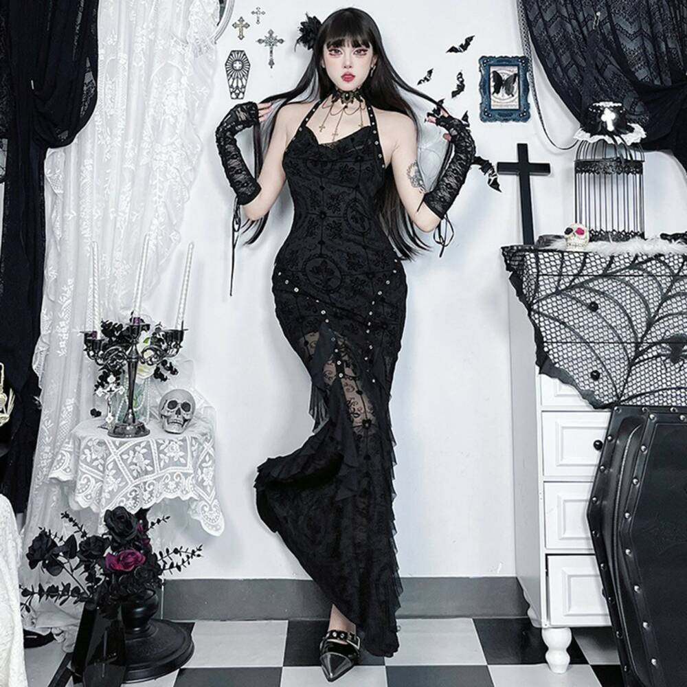 Moon Attic Kleid Blood Sermon
