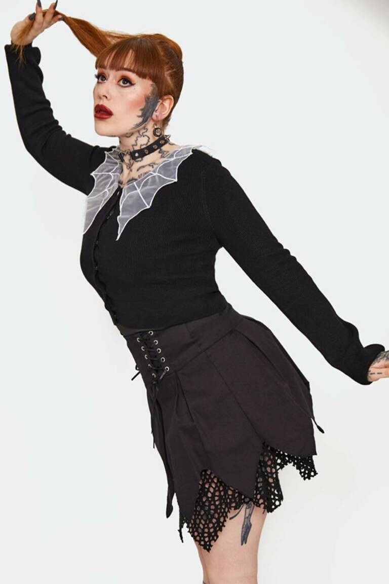 Jawbreaker Strickjacke Spider Web Collar – Bild 4