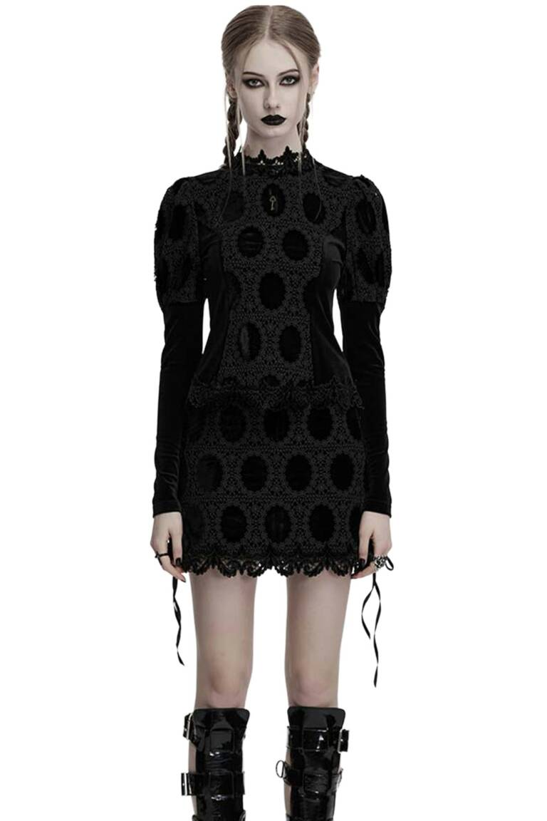 Punk Rave Rock Baroque Babe