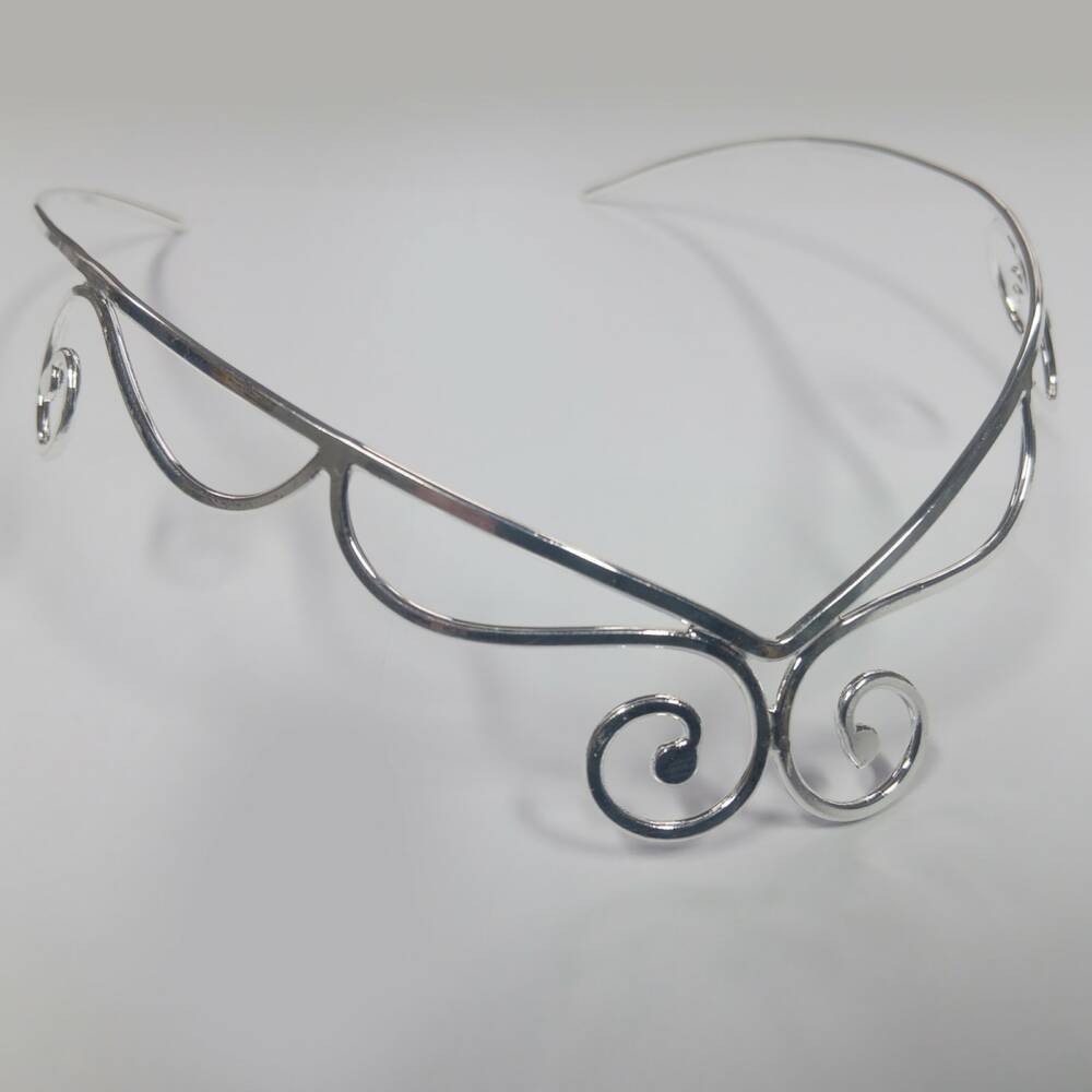 Pan-Door Diadem Crimson Whisper Circlet
