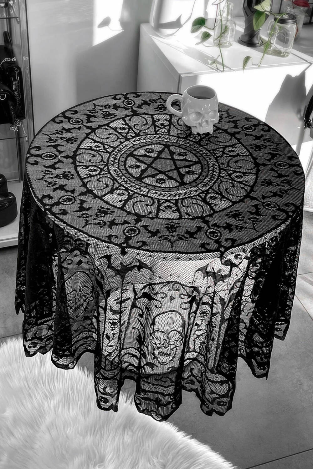 Killstar Tischdecke Asra – Bild 2