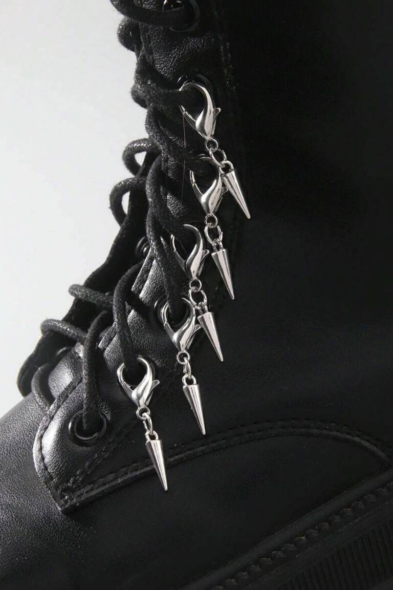 Romwe Schuhanhänger Rivet-Set