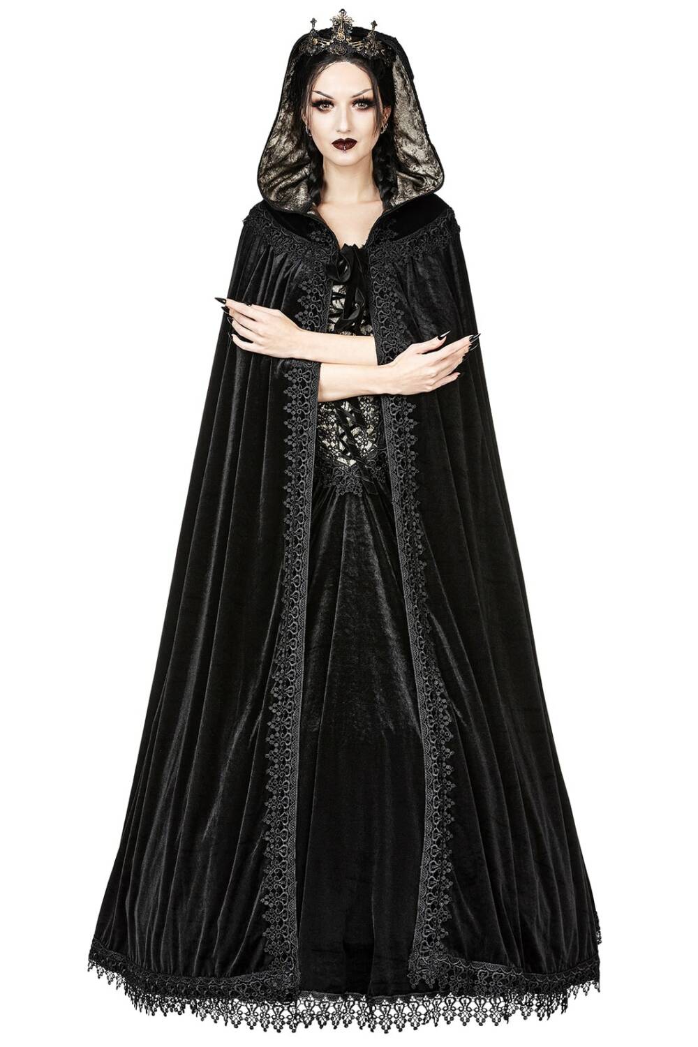 Sinister Cape Thravara